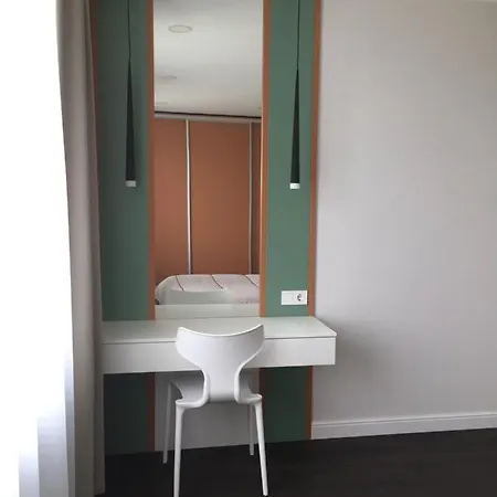 Liverpool City Apartment